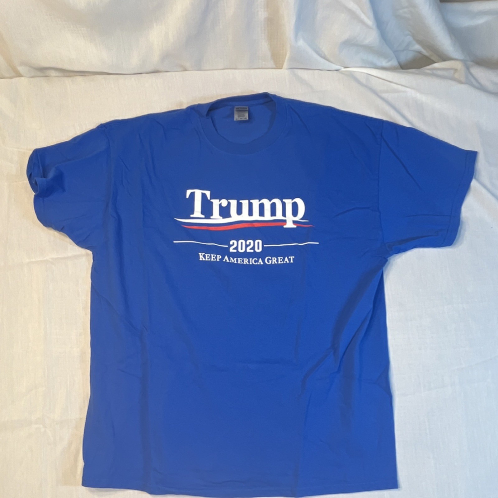 Gildan Blue Cotton T-Shirt Trump 2020 Keep America Great Political Campaign