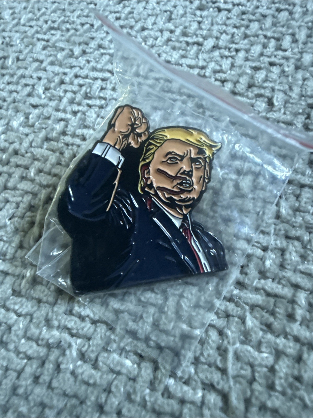 Pinheads Pins – Trump – Defiant – Sold Out Enamel Pin