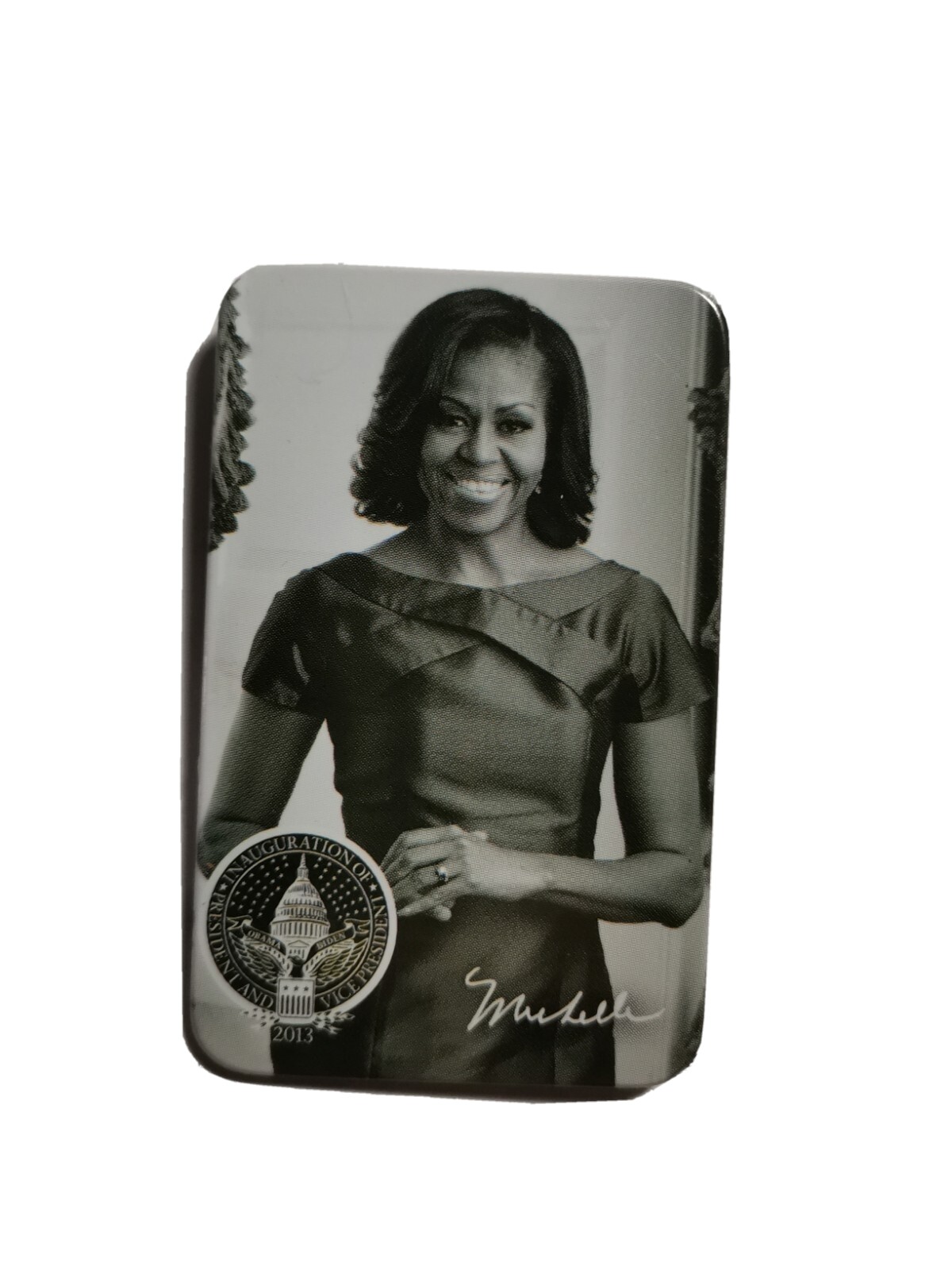 Michelle Obama 2013 inauguration commemorative button. MINT condition.