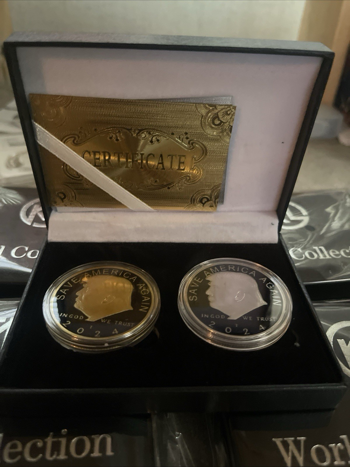 K World Commemorative Trump Gold & Silver Coin Set Limited Edition