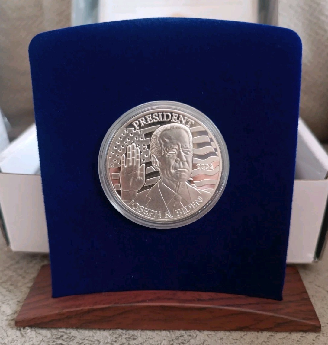 President or Prison Collection 2024 Trump Biden Commemorative Coin Set /59