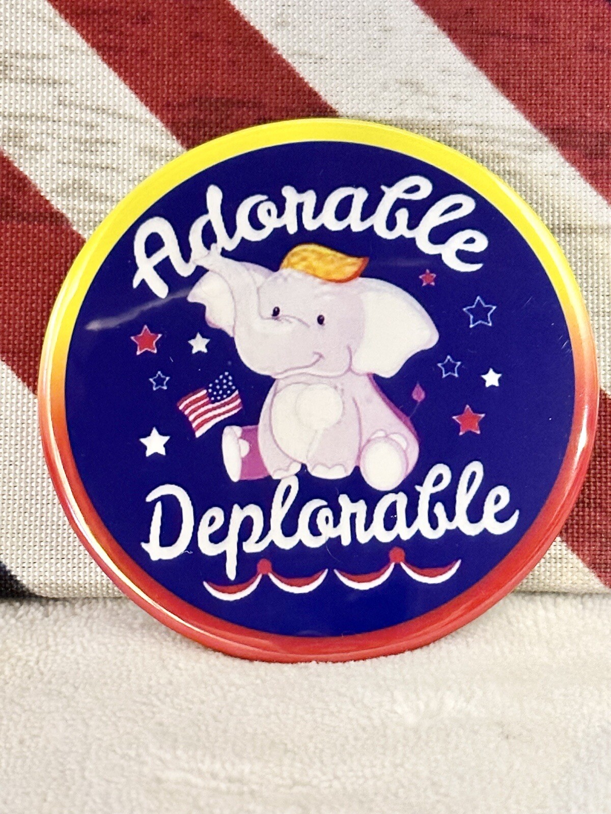 Trump 2024 Anti-Democrat “Satire” Presidential Campaign Pin Button – 3″ Round👀