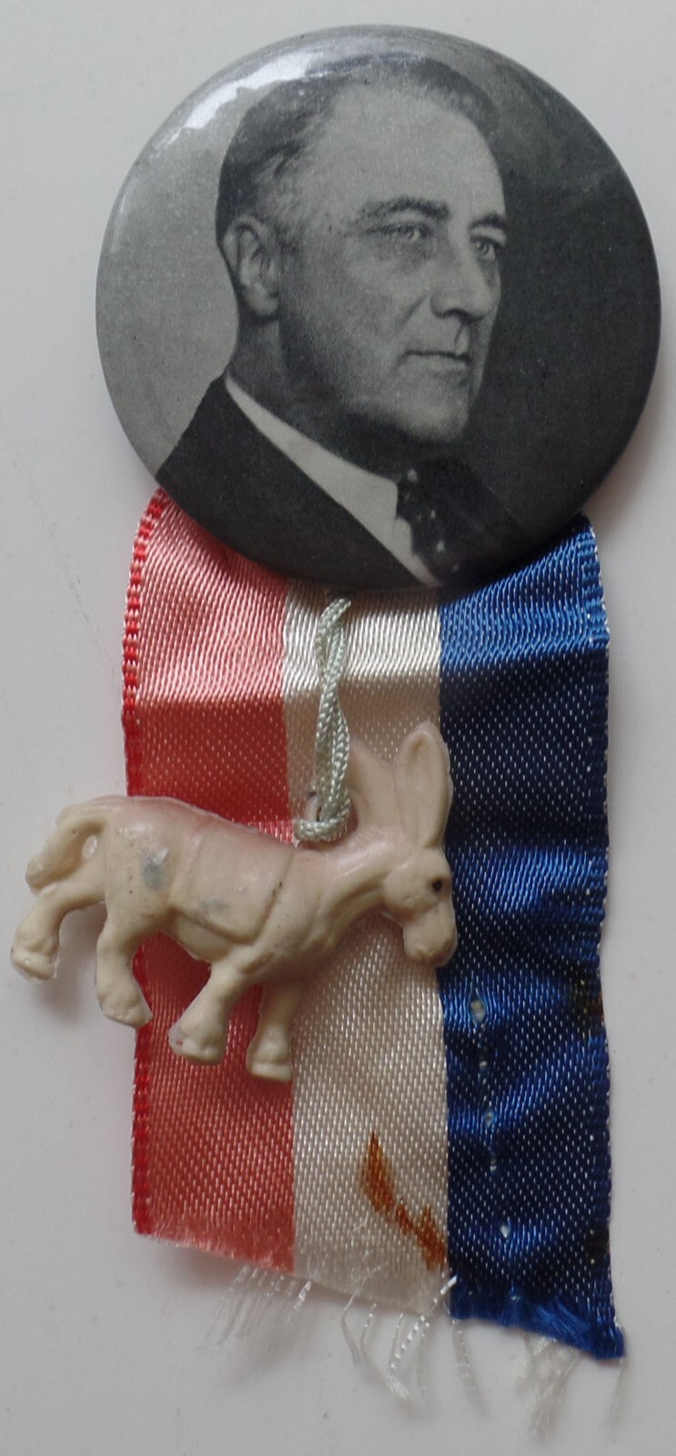 Nice Size @ 1932 Franklin Roosevelt Prez Campaign Pin Plastic Donkey & Ribbon