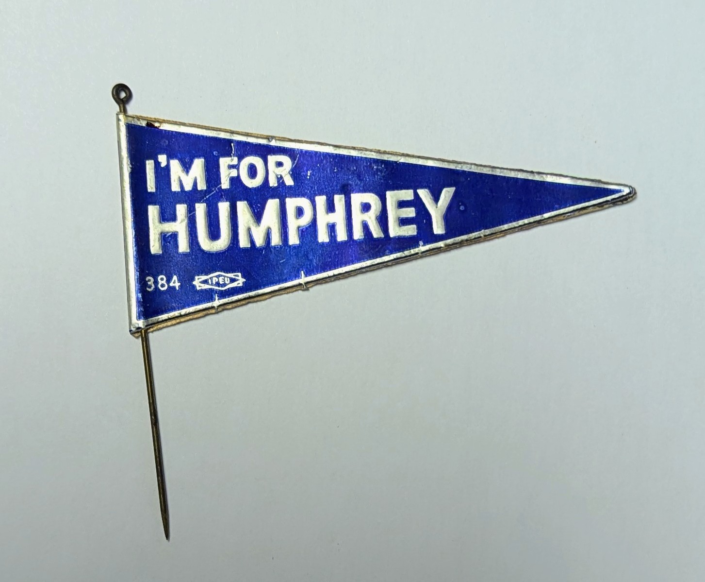 1968 Humphrey political pin 3.25″ aluminum pennant Int’l Photo-Engravers Union