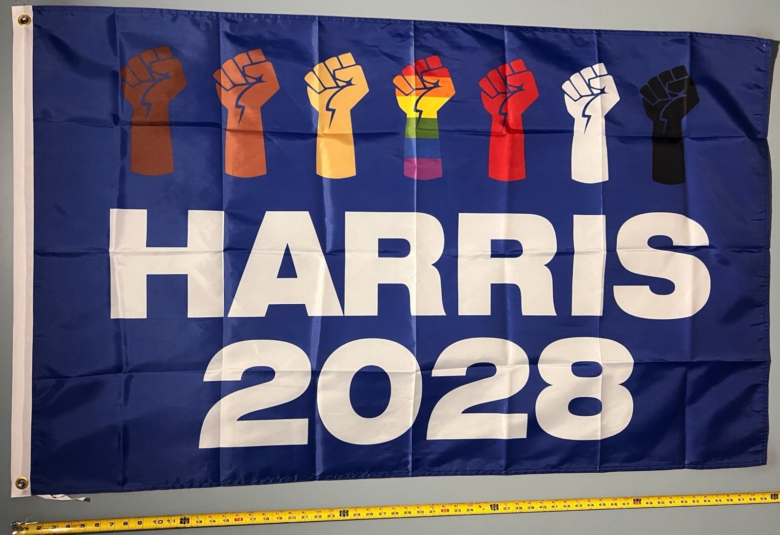 Kamala Harris President 2028 FLAG FREE SHIP USA Democrat Fists USA Sign 3×5′