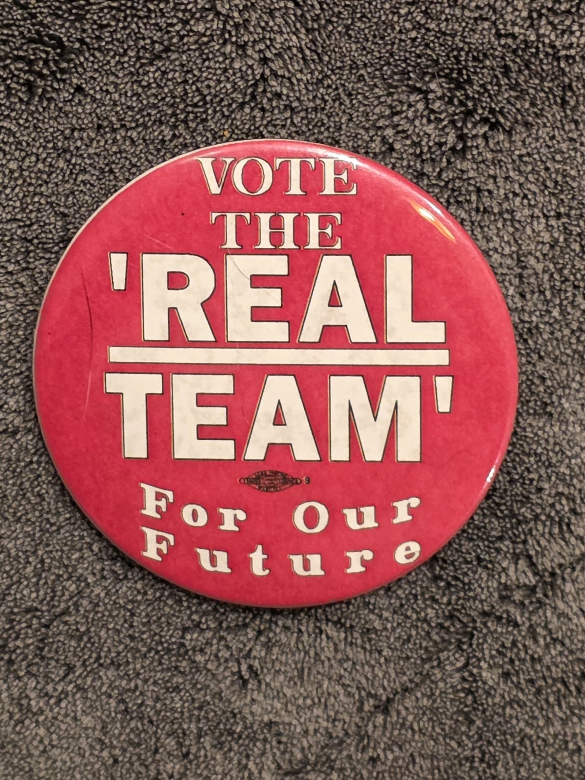 Ronald Reagan 1984 presidential campaign pin