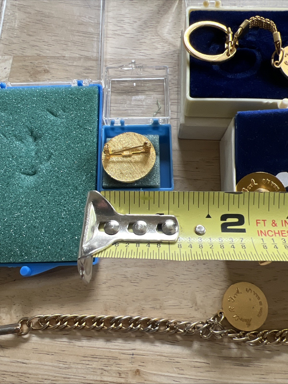 OFFICIAL Seal Of The President Bracelet & Key Chain, Cuff Links, Pin Ford Series