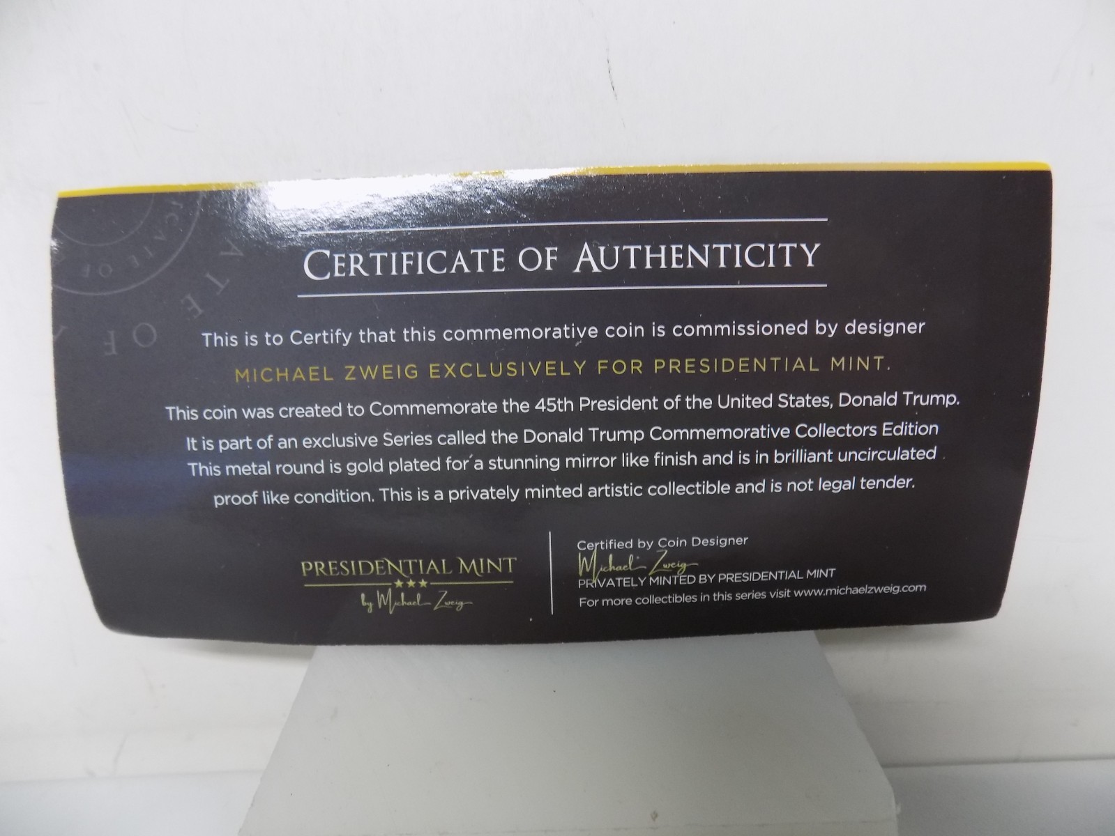 Presidential Mint – 2018 DONALD TRUMP 45th President Gold Plated Metal Round
