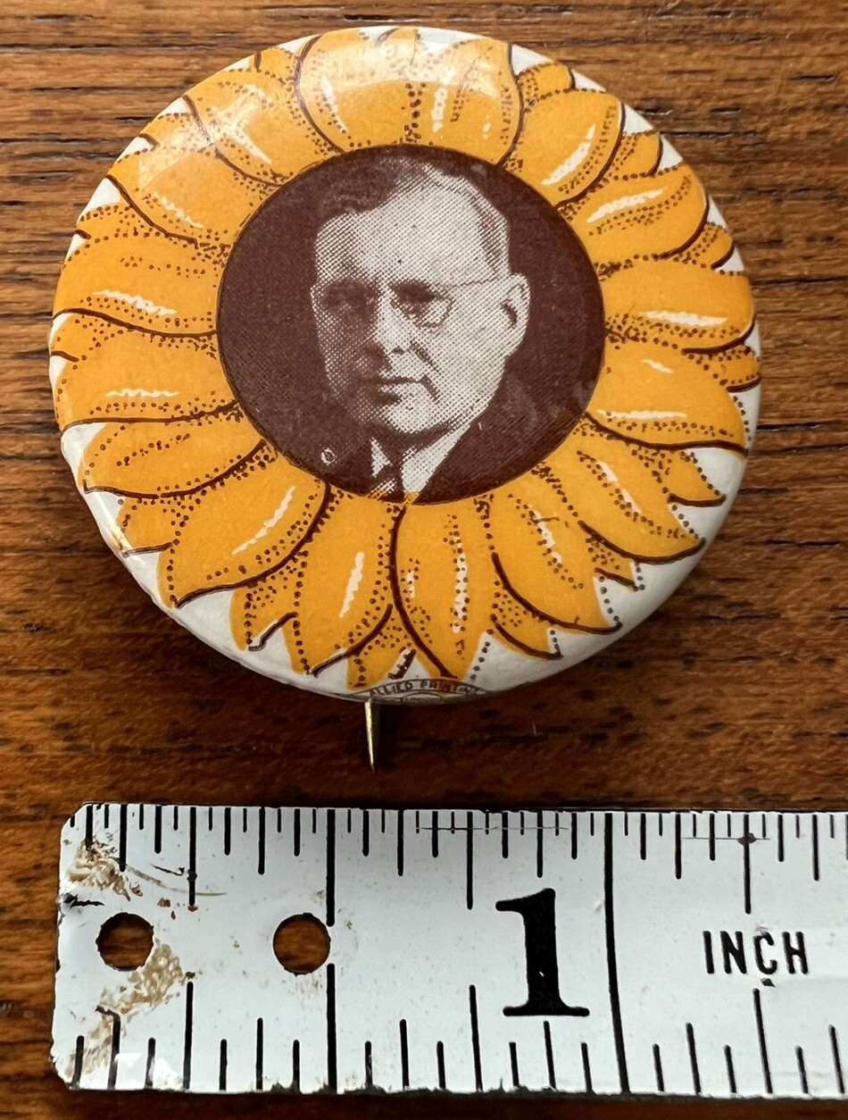 Replica 1970’s Alf Landon Political President Campaign Pin Button Sunflower