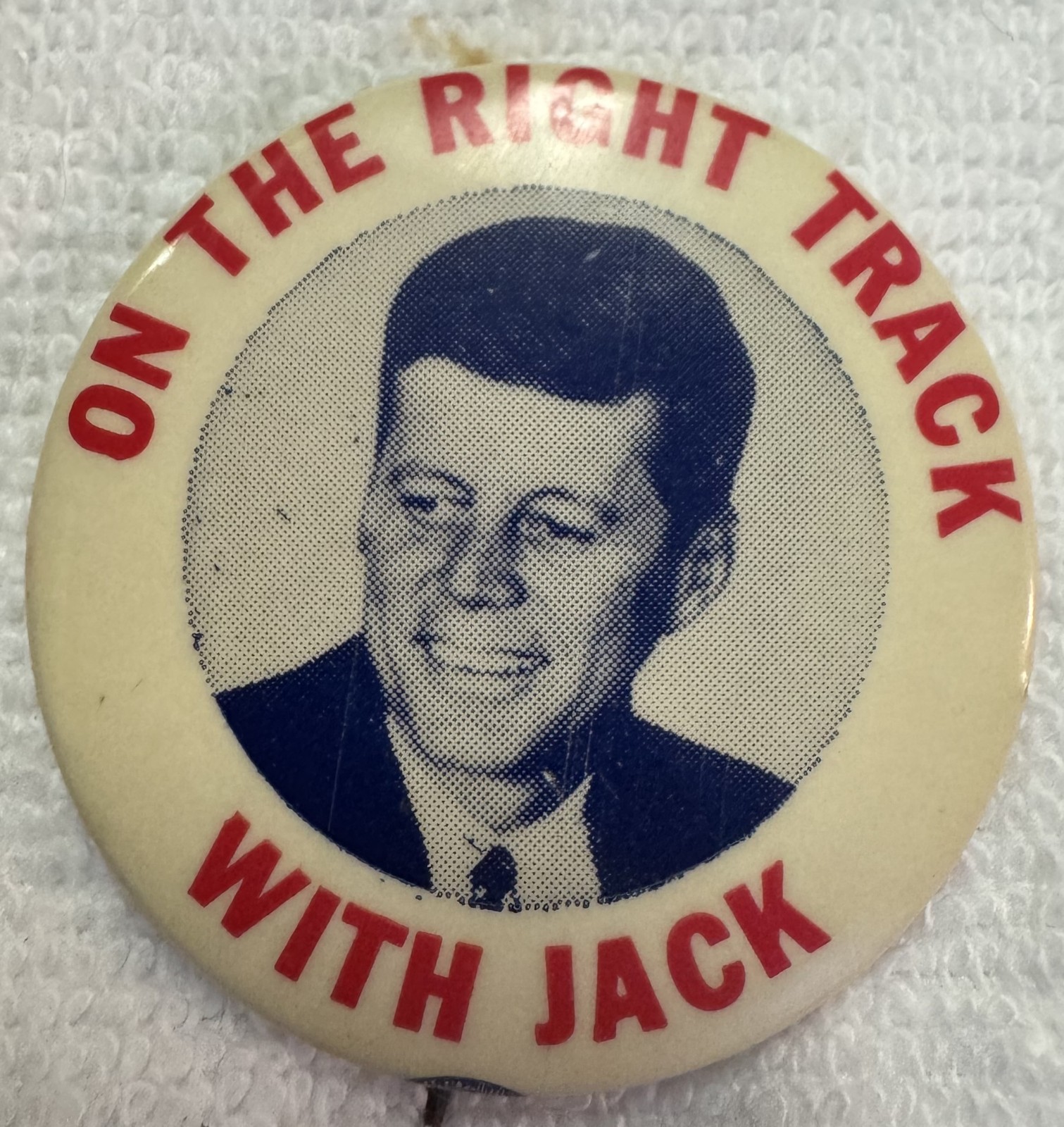 1960 JOHN F. KENNEDY, 1 3/4″ CLASSIC “RIGHT TRACK WITH JACK” CAMPAIGN BUTTON-EXC