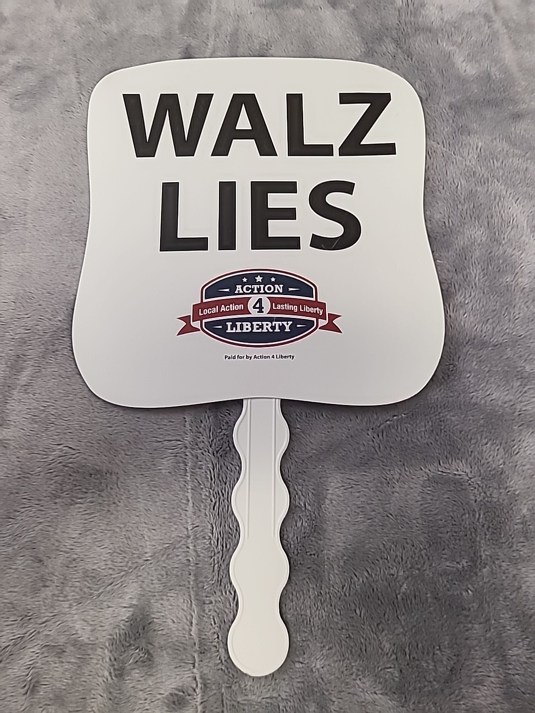 Tim Walz Anti Ad “Walz Lies” Fan From The Minnesota State Fair 2025