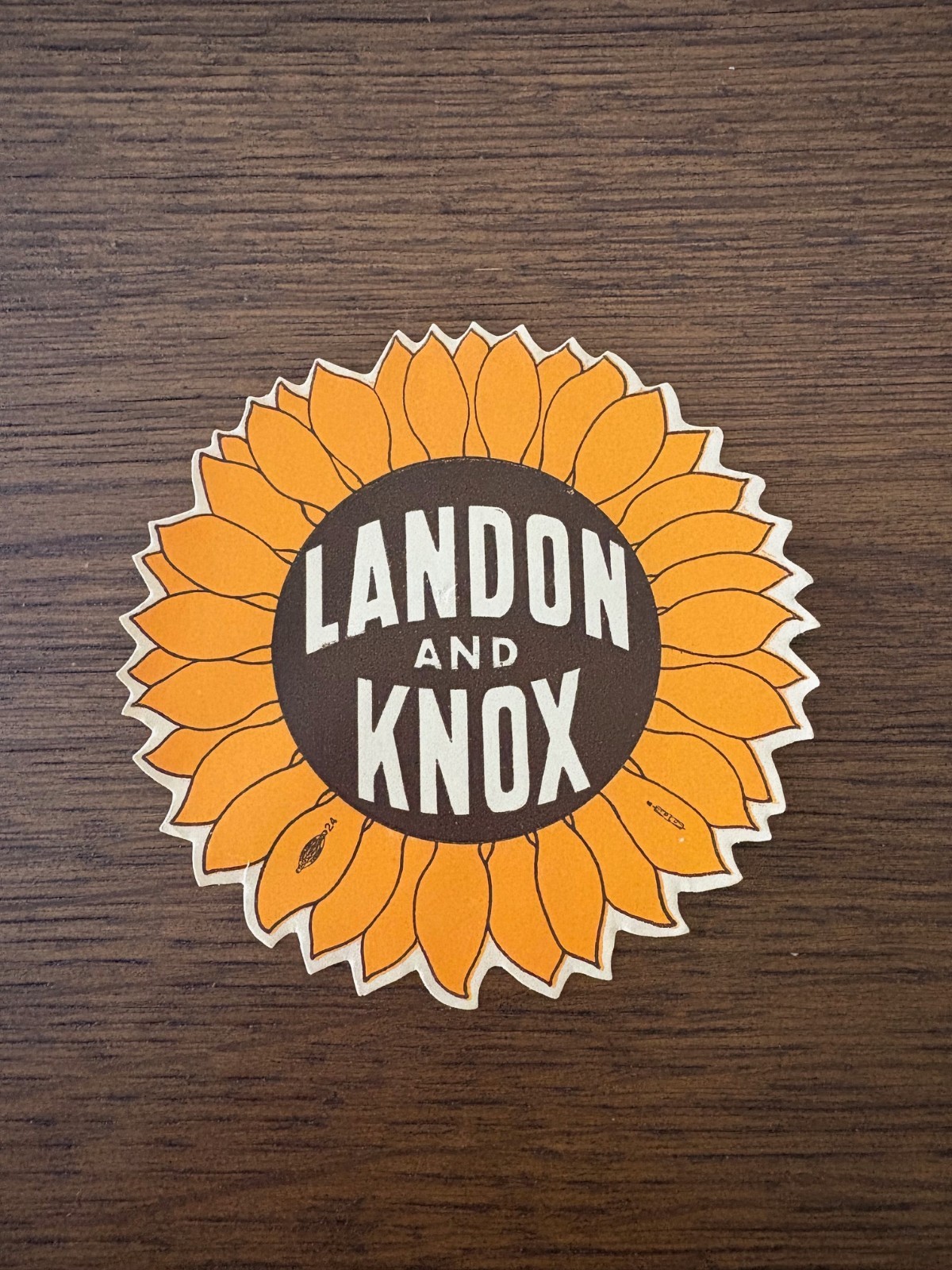 1936 Landon and Knox Paper Sunflower Campaign Decal 4 1/2″ NM