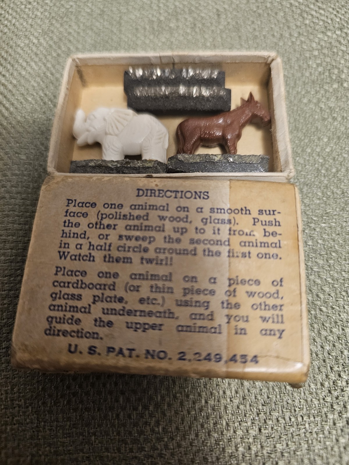 1945 Political Toy Magnetic Battling Pals Donkey Elephant Democrat Republican