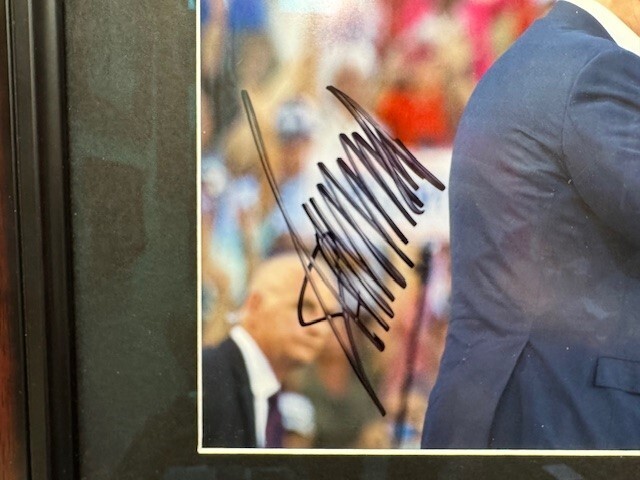 Framed President Donald Trump Signed Rally Photo JSA Certified Signature Auto