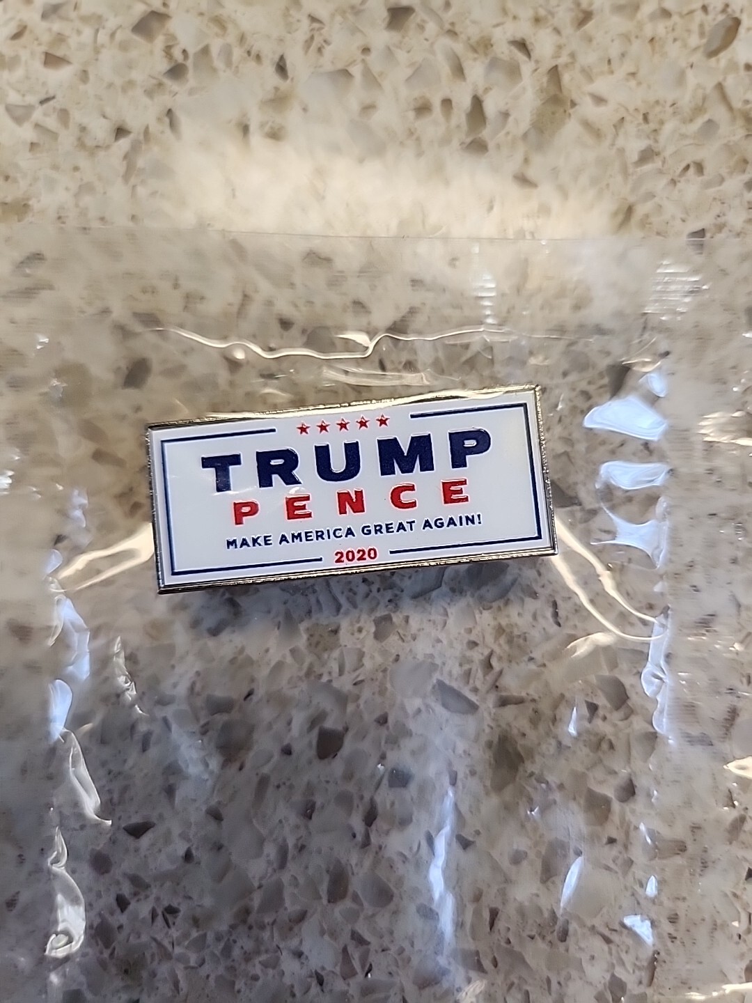Official 2020 Donald Trump for President 1.5″ Make America Great Again Lapel Pin