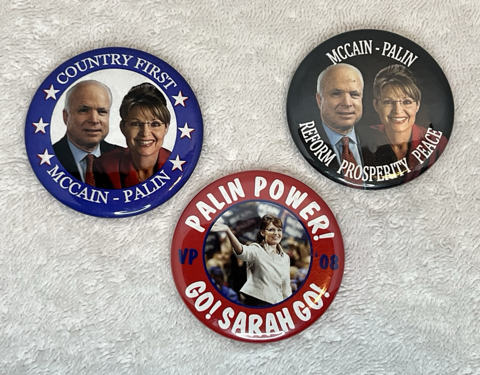 2008 McCain/Palin Republican Presidential Campaign Metal Pinback Buttons Lot/3