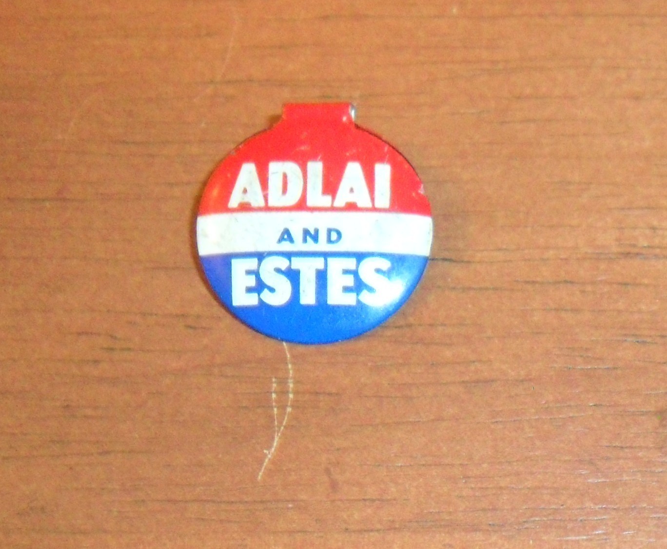 1956 ADLAI AND ESTES Fold Over Campaign Button Pin 1″ Diameter Red, White, Blue