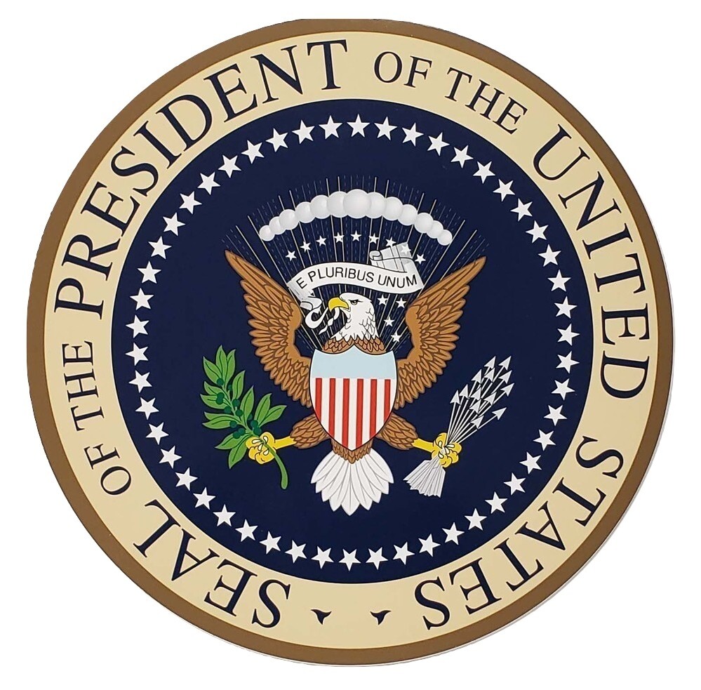 14″ Lightweight Easy Hang Presidential Seal Plaque