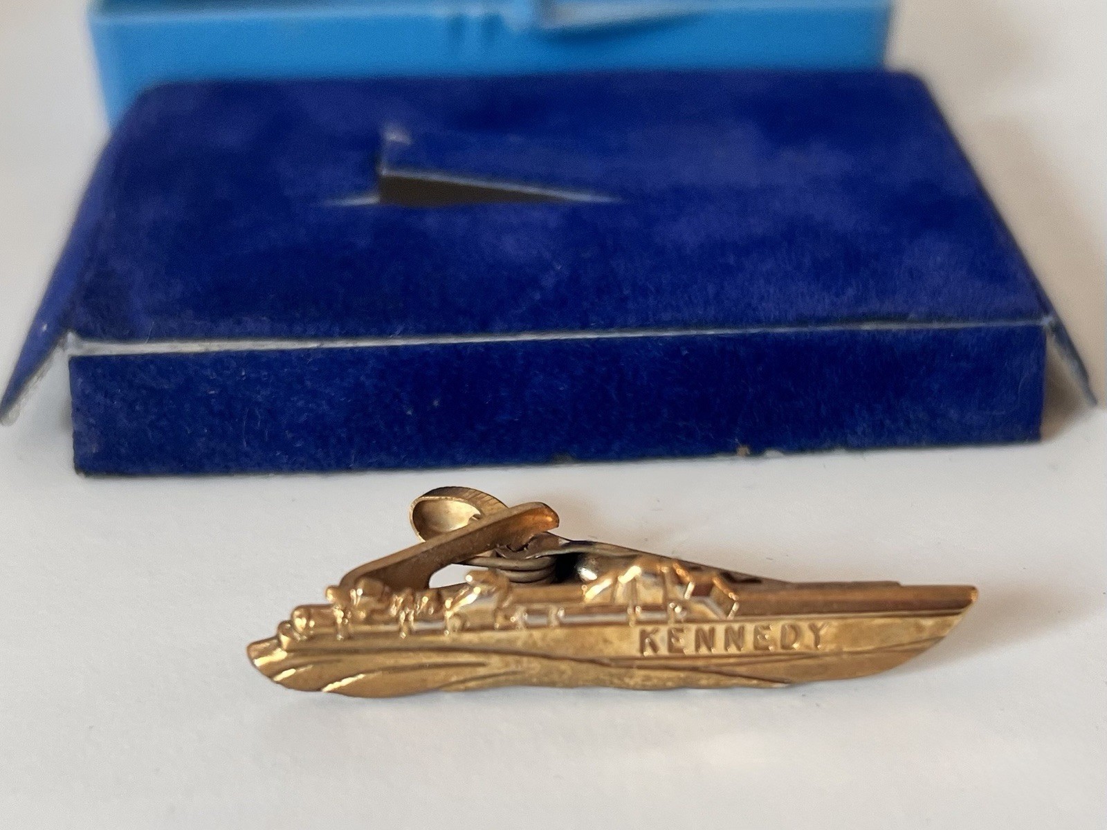 Kennedy (JFK) PT 109 Tie Clip Original Plastic Case Designer Frank Allen Orofino