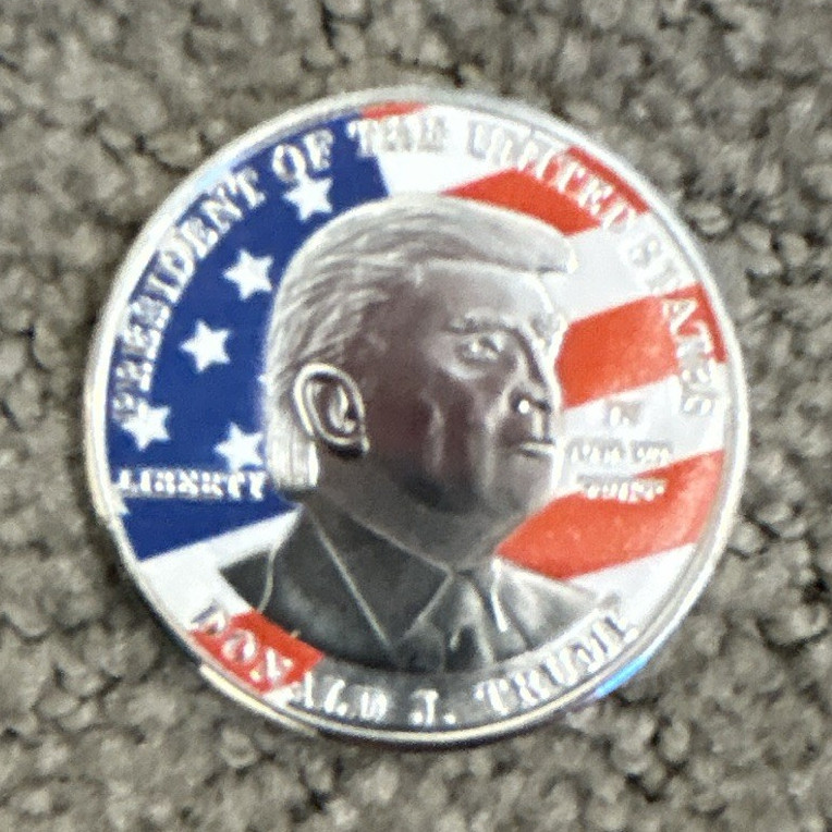Donald J. Trump Commemorative Coin – MAKE AMERICA GREAT AGAIN