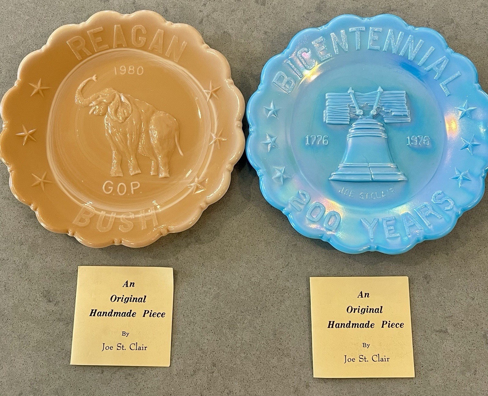 Joe St Clair 1980 Reagan Bush Carmel Slag Glass & Blue 1976 Bicentennial Plate