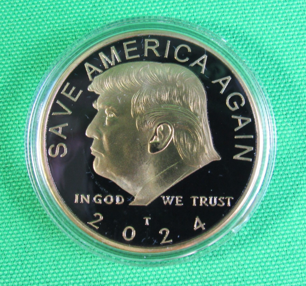 Trump 2024 24K Coin – “Save America Again” (Gold) (KL/2016/60520)