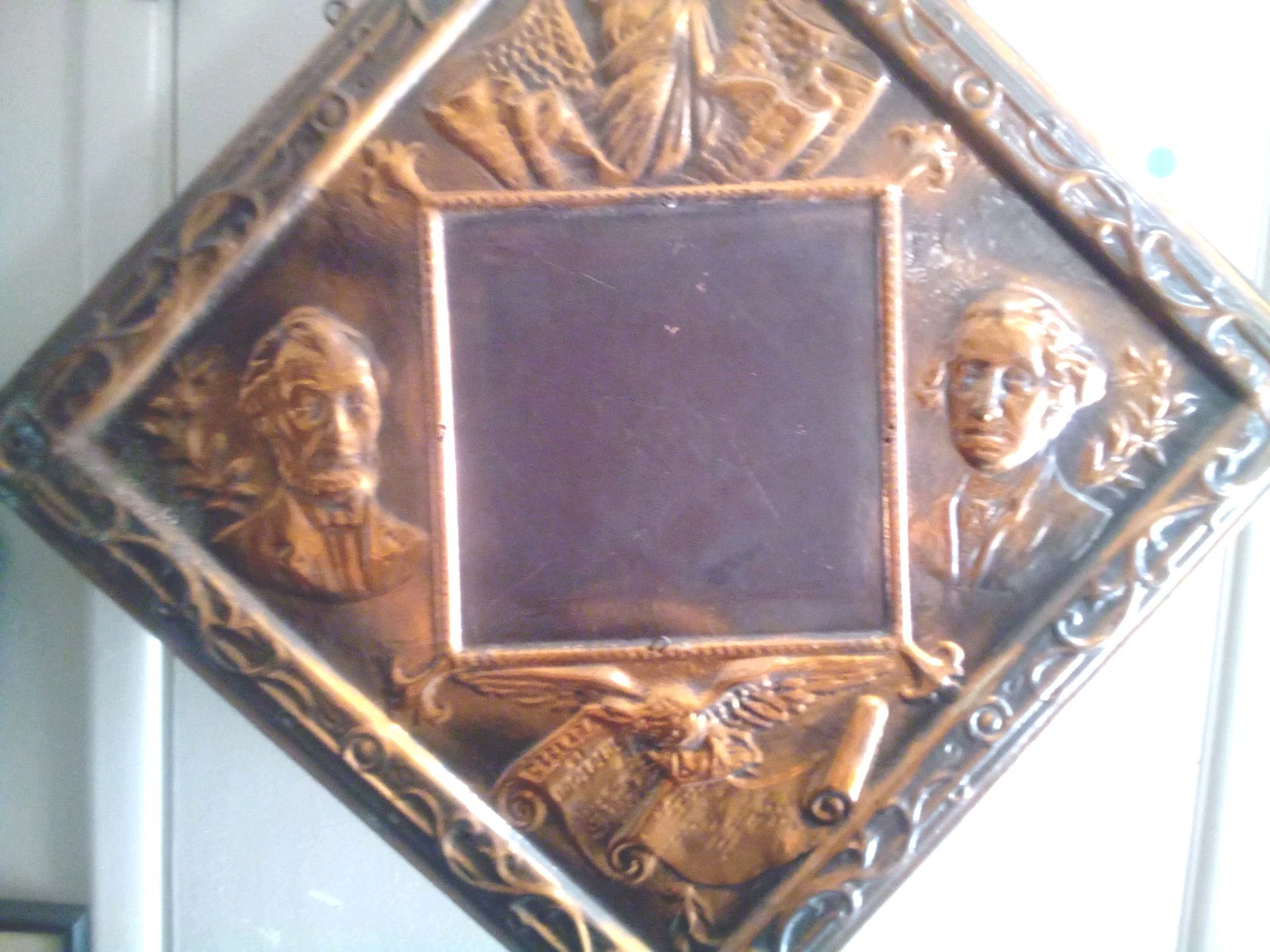Washington , Lincoln, Copper metal+ Wood ‘+ Eagle + lady liberty