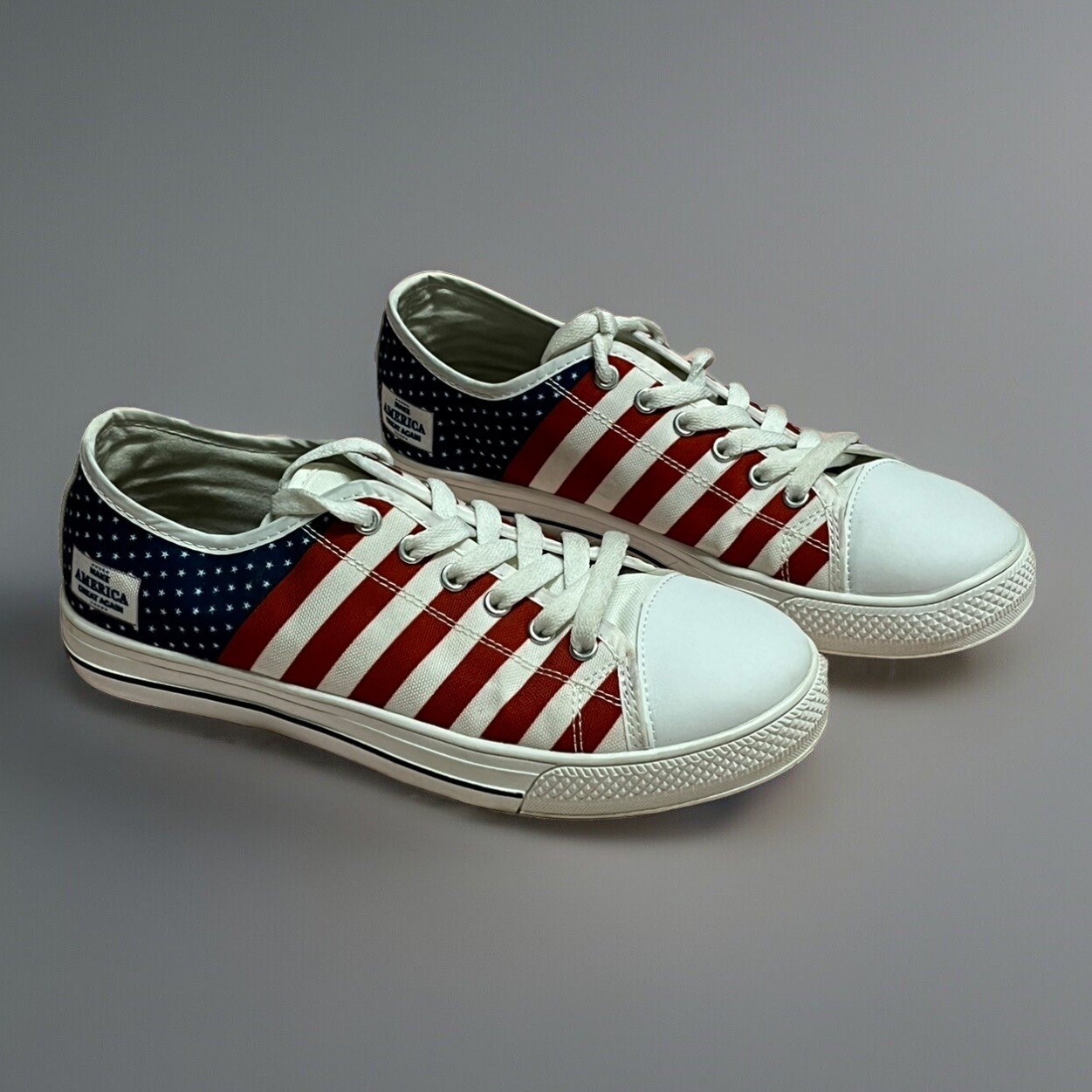 “MAKE AMERICA GREAT AGAIN” UNISEX SNEAKER MEMORABILIA COLLECTIBLE M5 F7