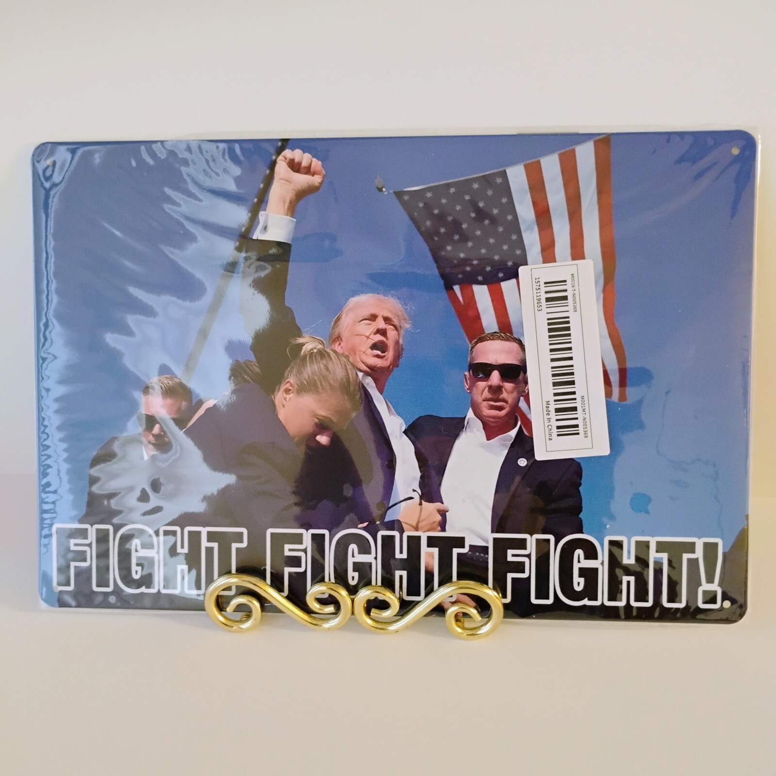 Donald J. Trump “Fight Fight Fight” Metal Plaque 12″x8″ Man Cave Decor NEW