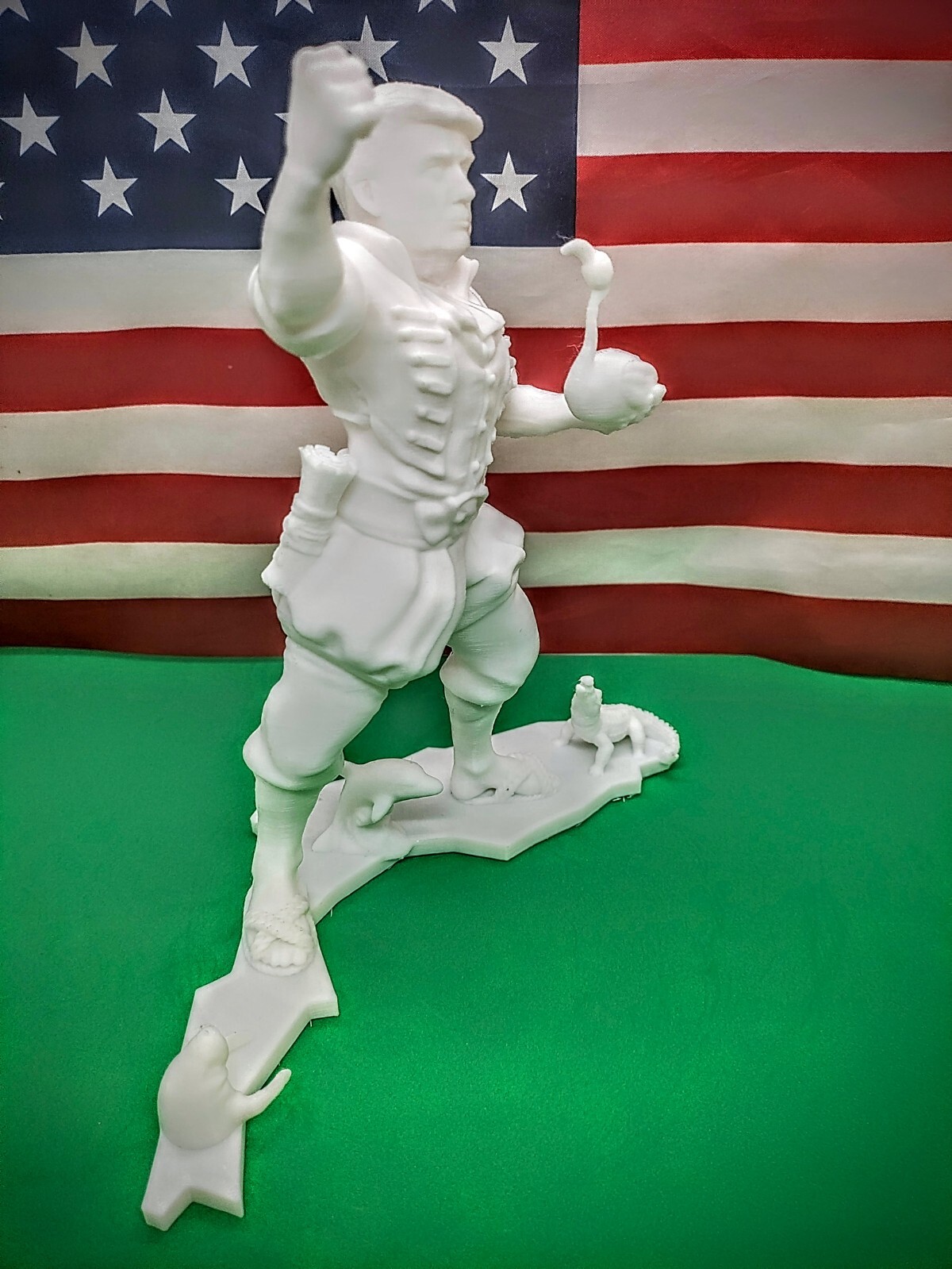 8″ Tall Donald J Trump Florida FL 20cm Statue White 3D Printed +2 Free🎁🎁