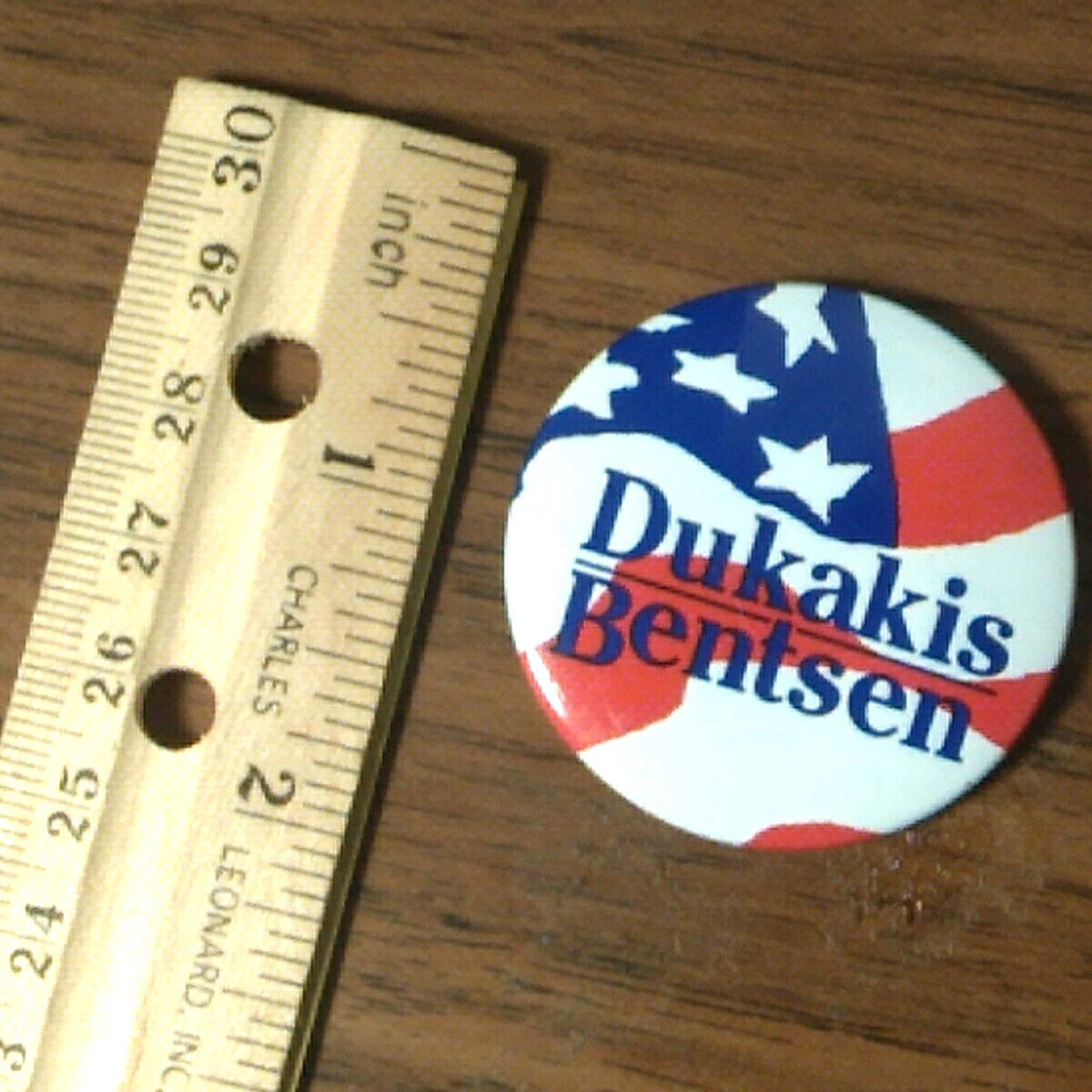 1988 Dukakis Bentsen 1-3/4″ US Presidential Campaign Pinback Button Democratic