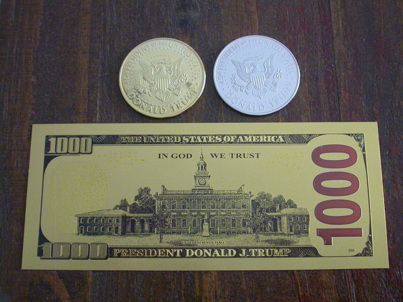 2024 President Donald Trump Commemorative Coins & Note-24K Gold & Silver Plated!