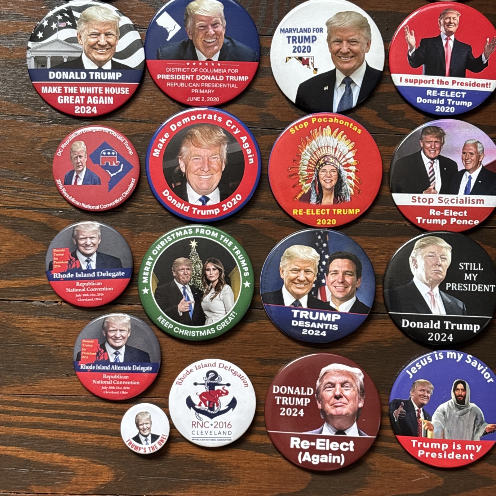 50 Different Donald Trump Buttons Gift Set Dealer Lot 2016 2017 2020 2024 2025