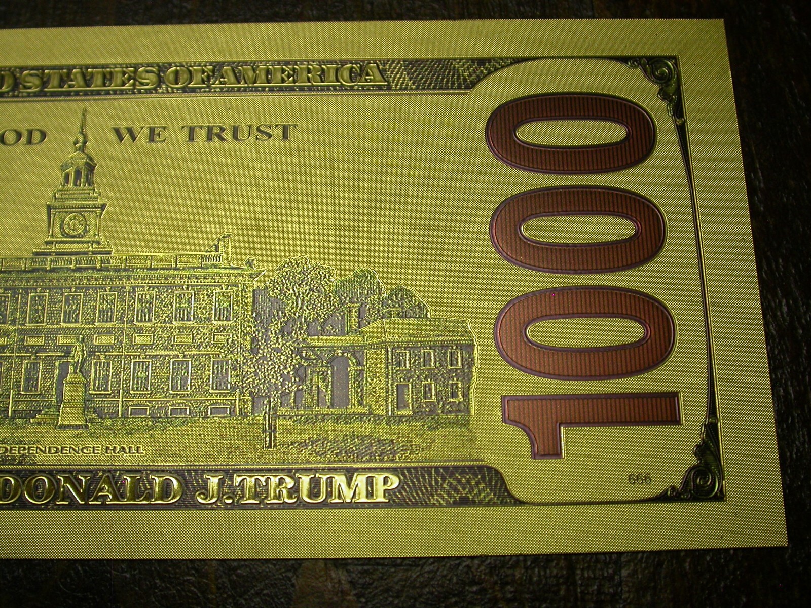 2024 President Donald Trump Commemorative Coins & Note-24K Gold & Silver Plated!