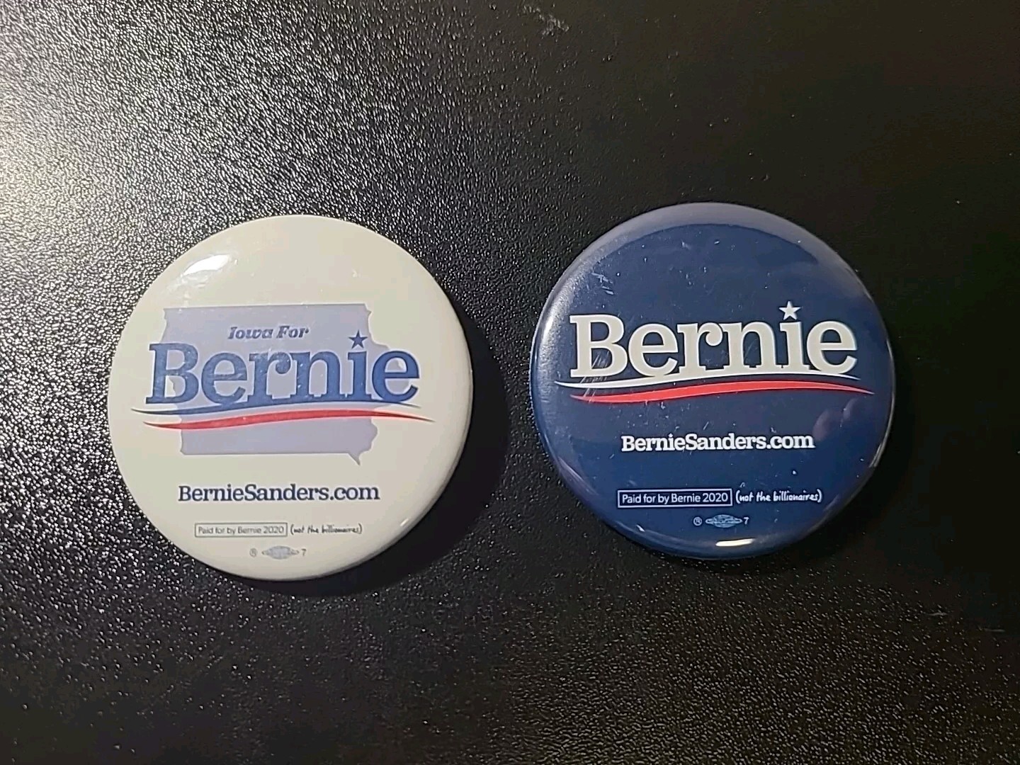 Bernie Sanders Official Campaign Button Lot Of 2 Iowa For Bernie And Regular