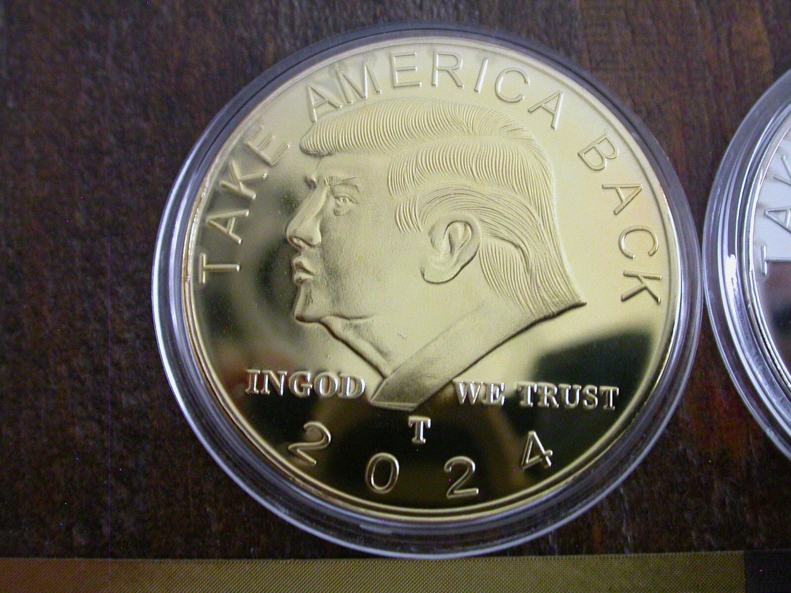 2024 President Donald Trump Commemorative Coins & Note-24K Gold & Silver Plated!