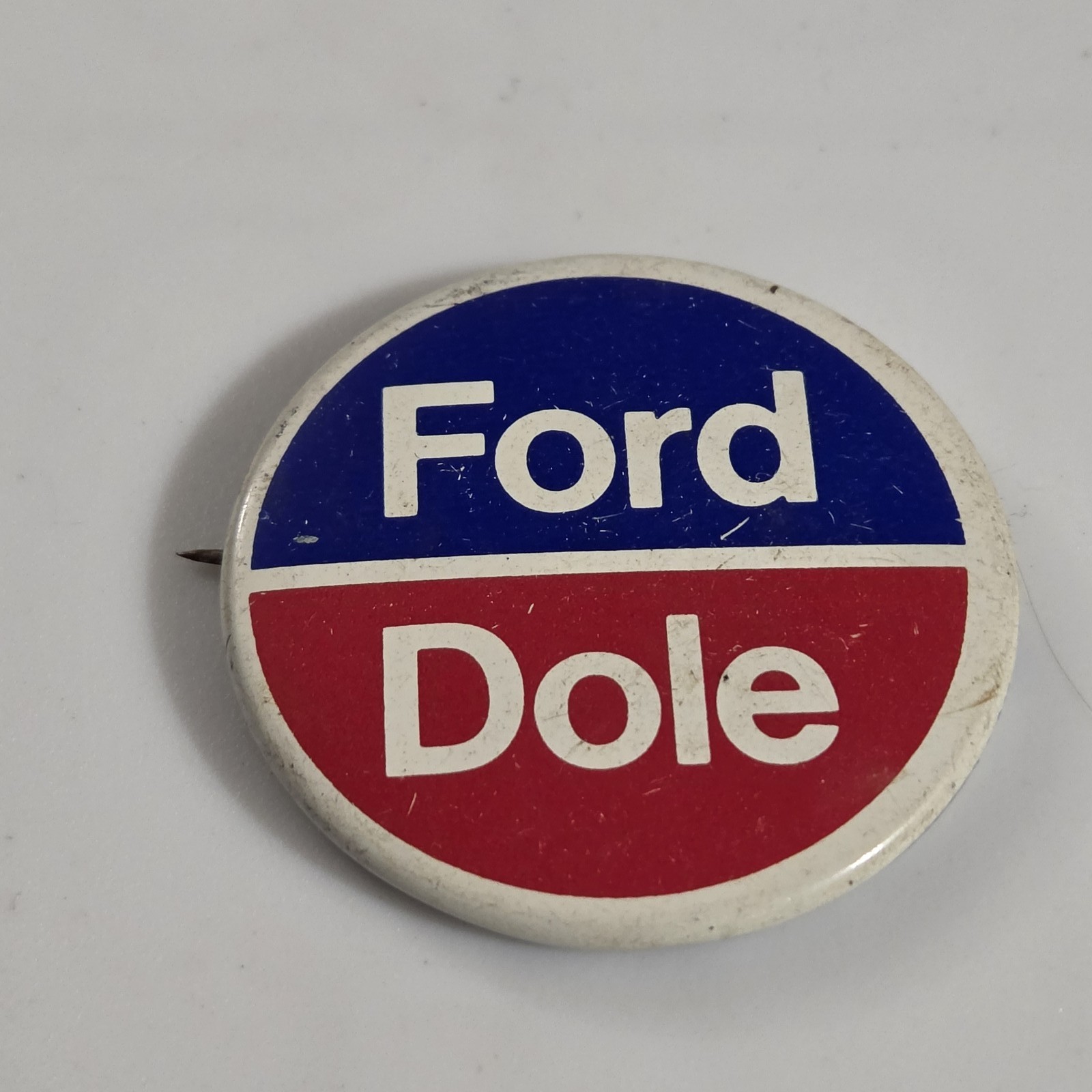 Vintage 1976 Ford Dole Presidential Campaign Pin Button Gerald Bob Political