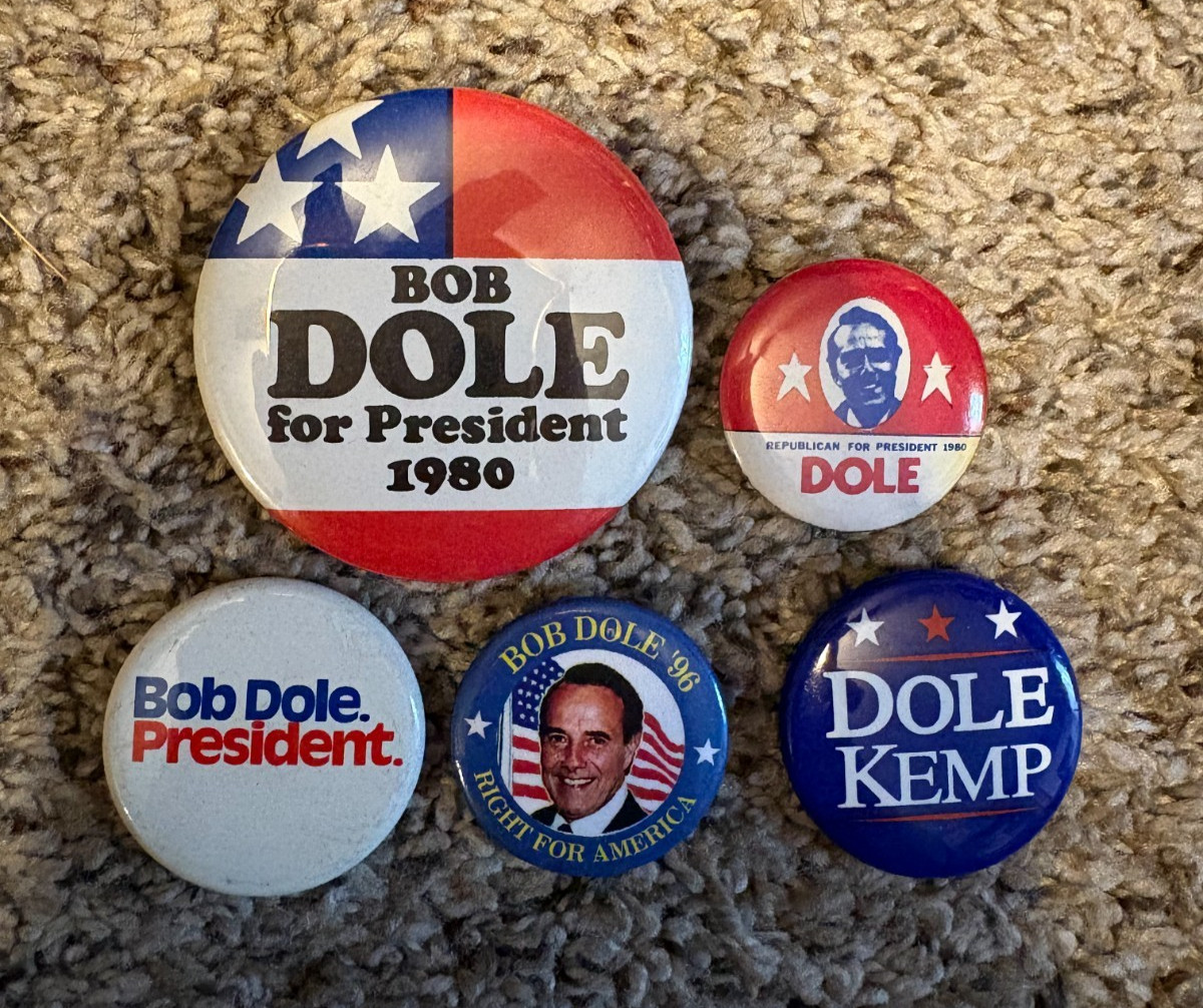 Misc. Bob Dole Presidential Campaign Political Button Group (1980, 1996, etc.)