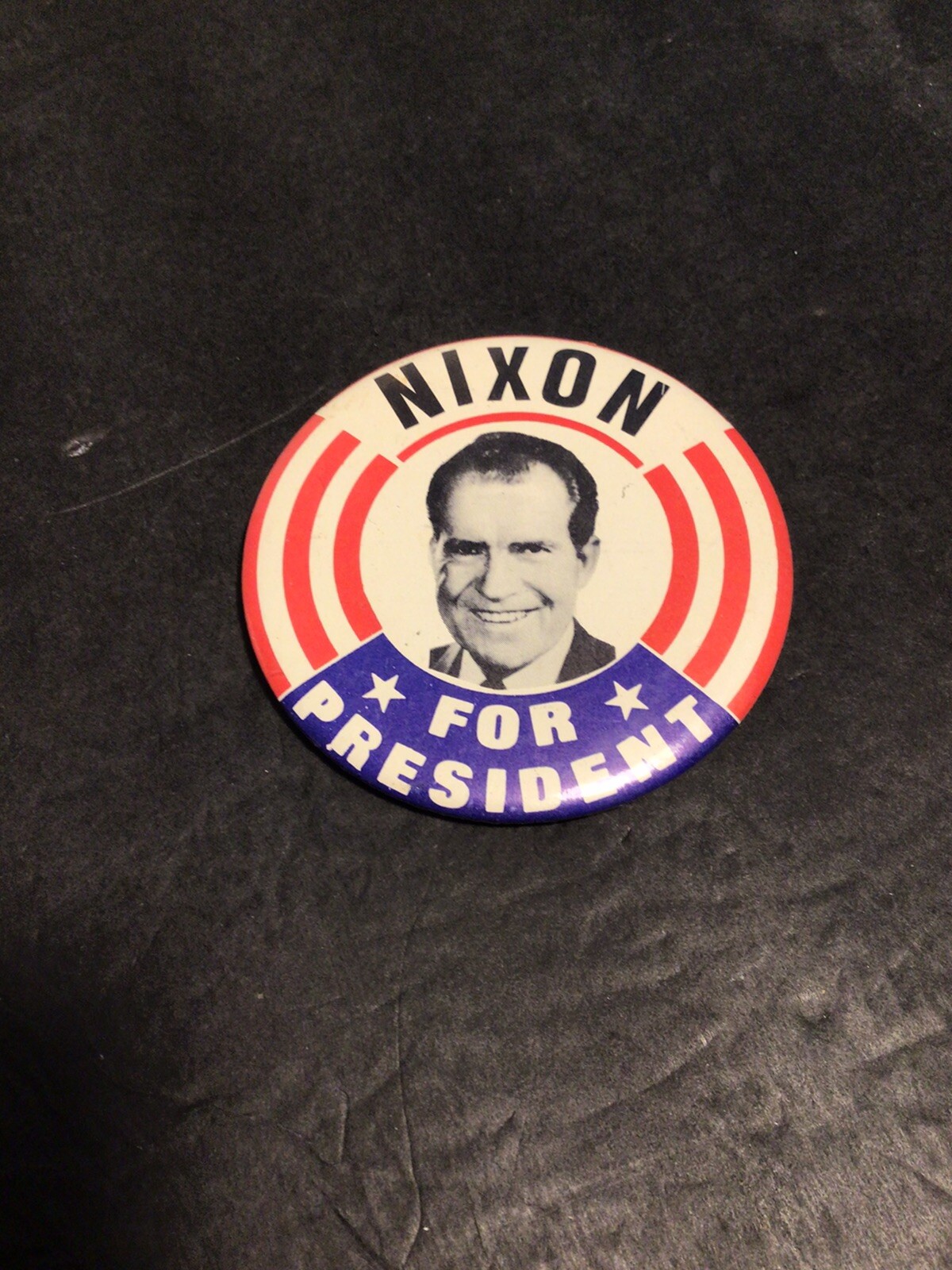 1968 Richard Nixon Presidential Button 3.5in