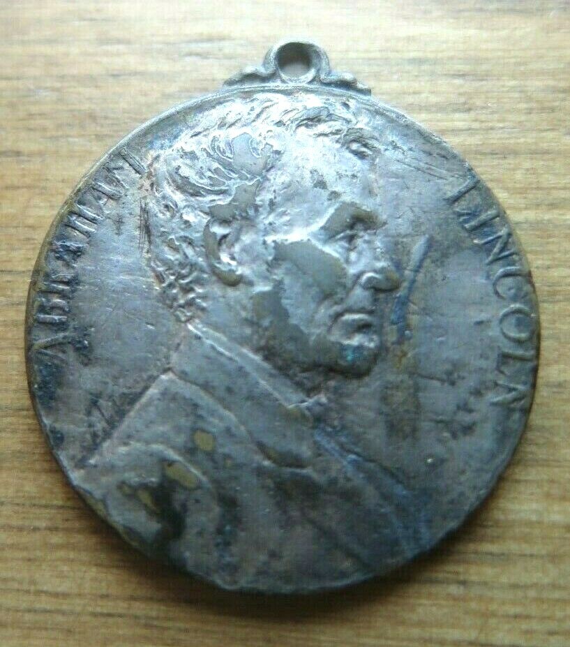 1909 President Abraham Lincoln Centennial Medal Whitehead Hoag co. token coin