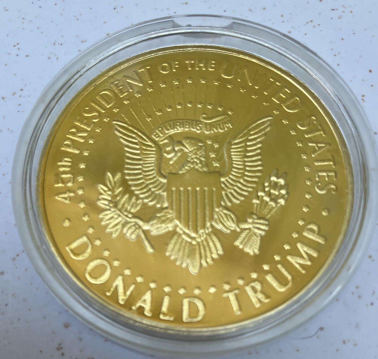 DONALD J TRUMP – 2024- Challenge Coin-Gold Colored-NEW-plastic Case-45th Pres