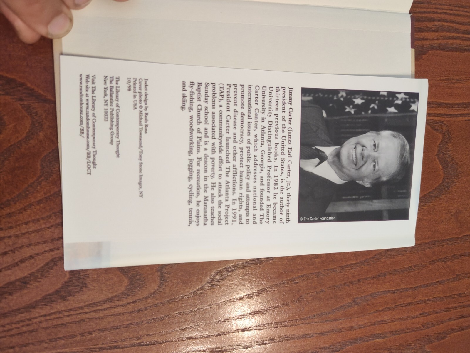 PRESIDENT JIMMY CARTER AUTOGRAPHED Book ” The Virtues of Aging ” ~ JSA Certified