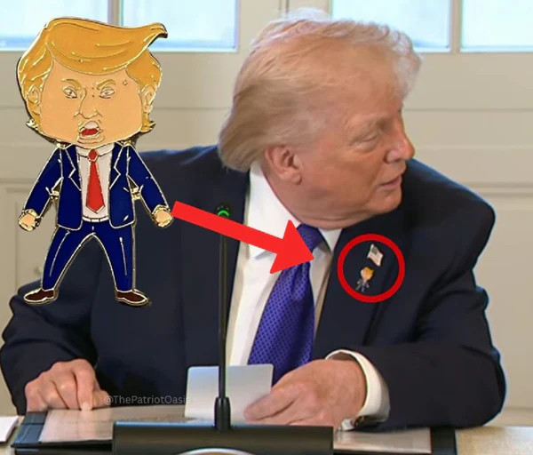 Original Happy Trump Face Pin 2026 IN STOCK!!!