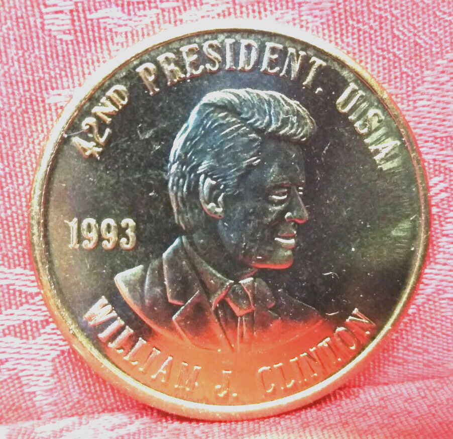 Bill Clinton Presidential Commemorative Coin 1993 w/ Info Card Presidential Seal