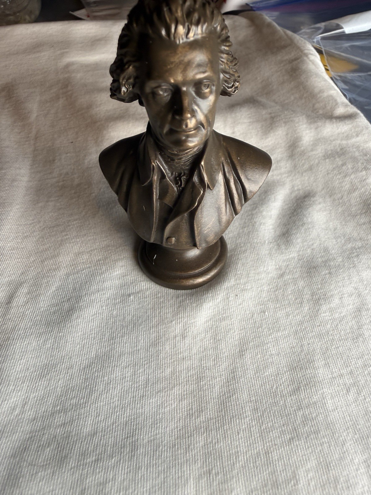 Thomas Jefferson Miniature Bust Sculpture 3 Inches Brand New ￼