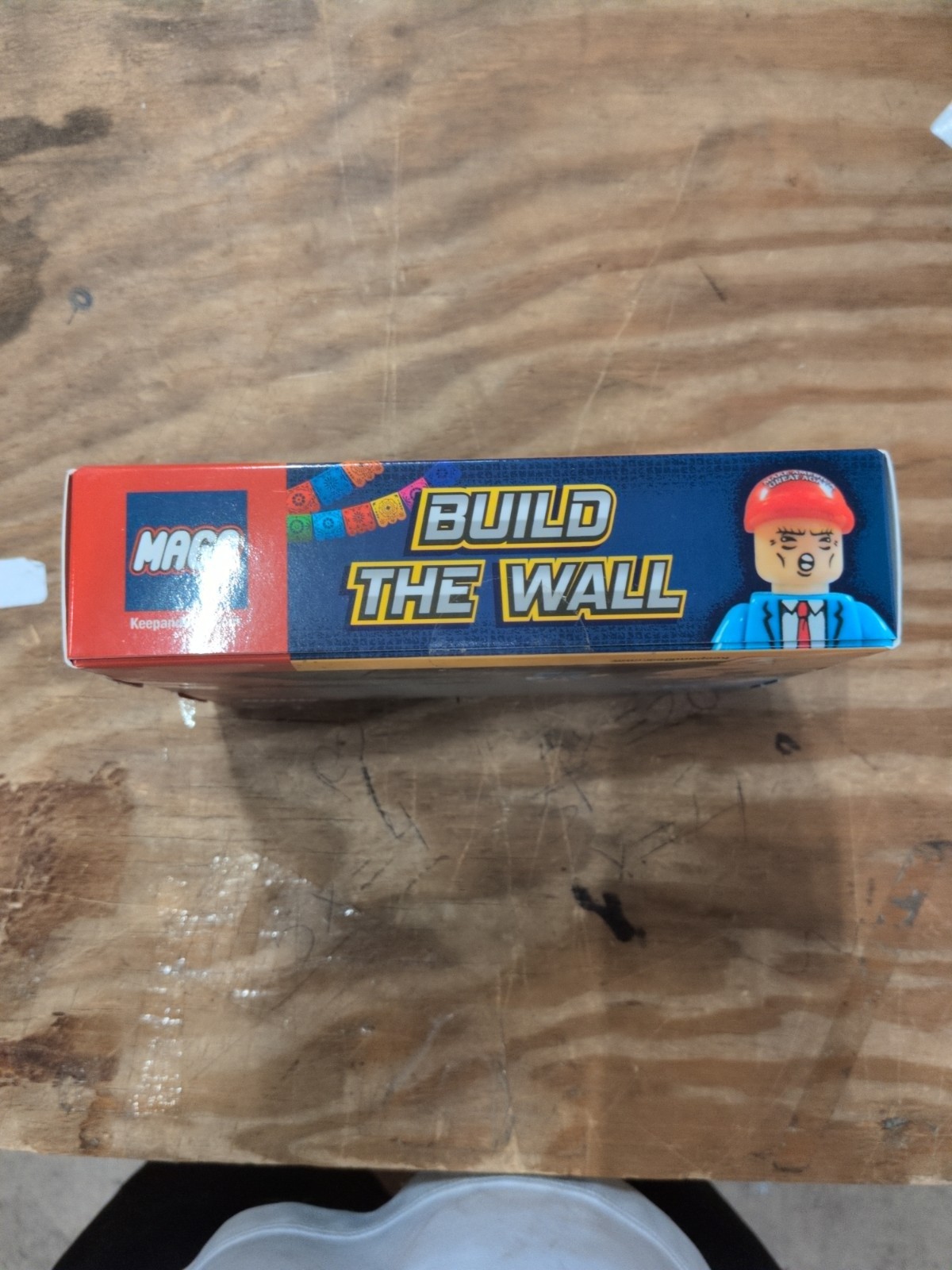 Build the Wall MAGA – SIMILAR TO LEGO – w/ TRUMP FIGURE!!! Factory Sealed NEW