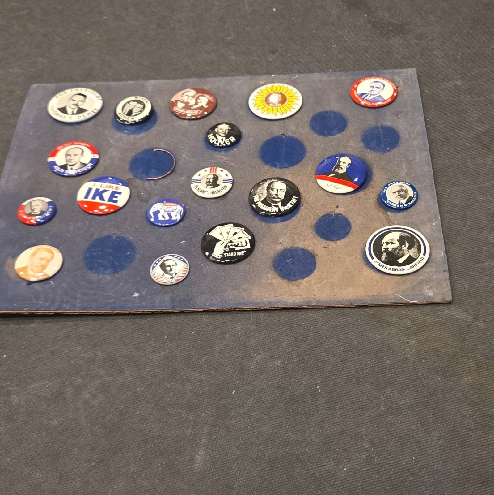 A Collection Of 18 Vintage Campaign Buttons