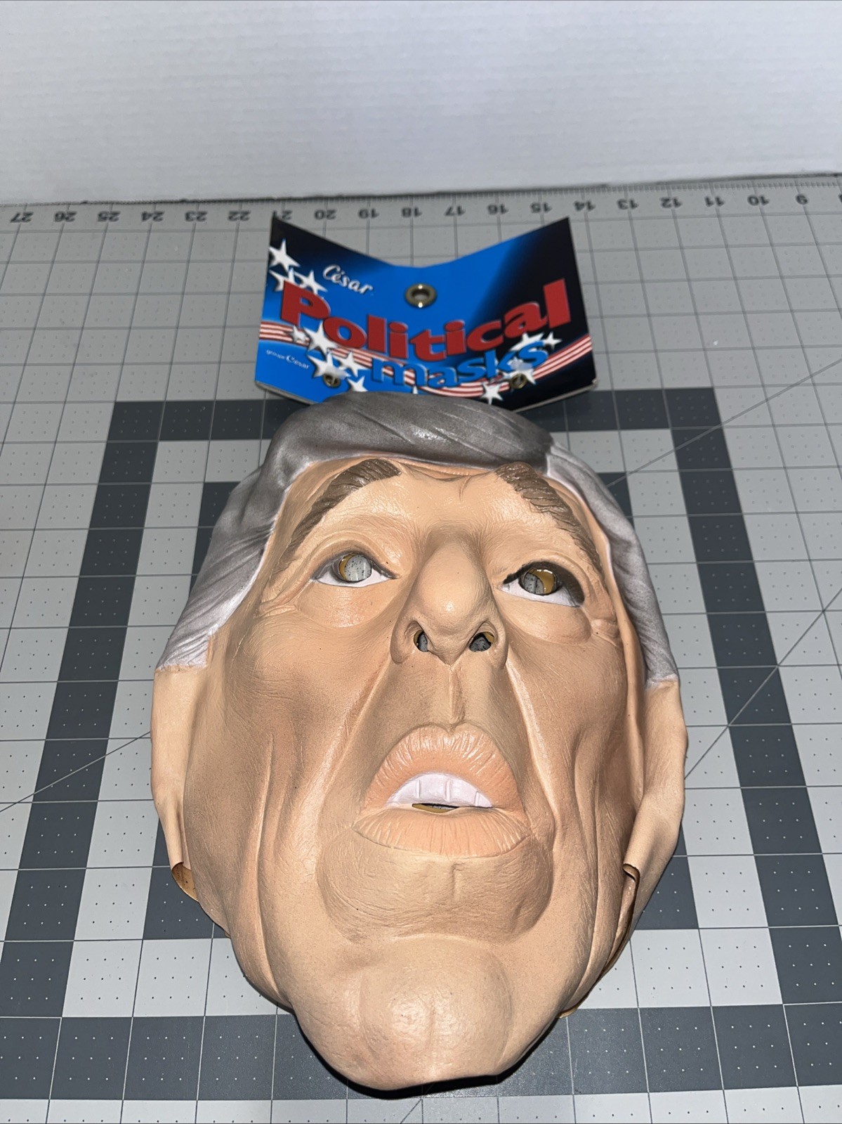 Vintage John Kerry Political Full Face Adult Halloween Mask Cesar 2003