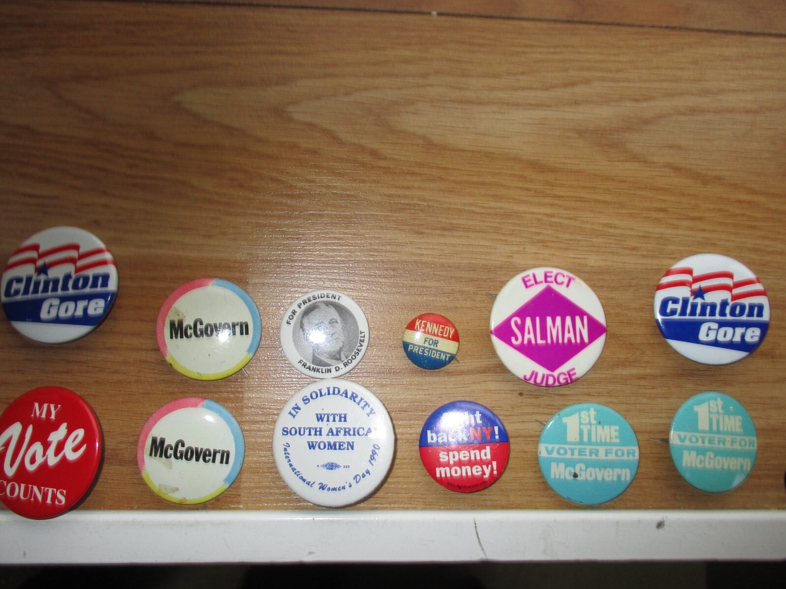 Lot 12 Vintage Political Buttons Pins~Kennedy, Nixon, Clinton, FDR, McGovern