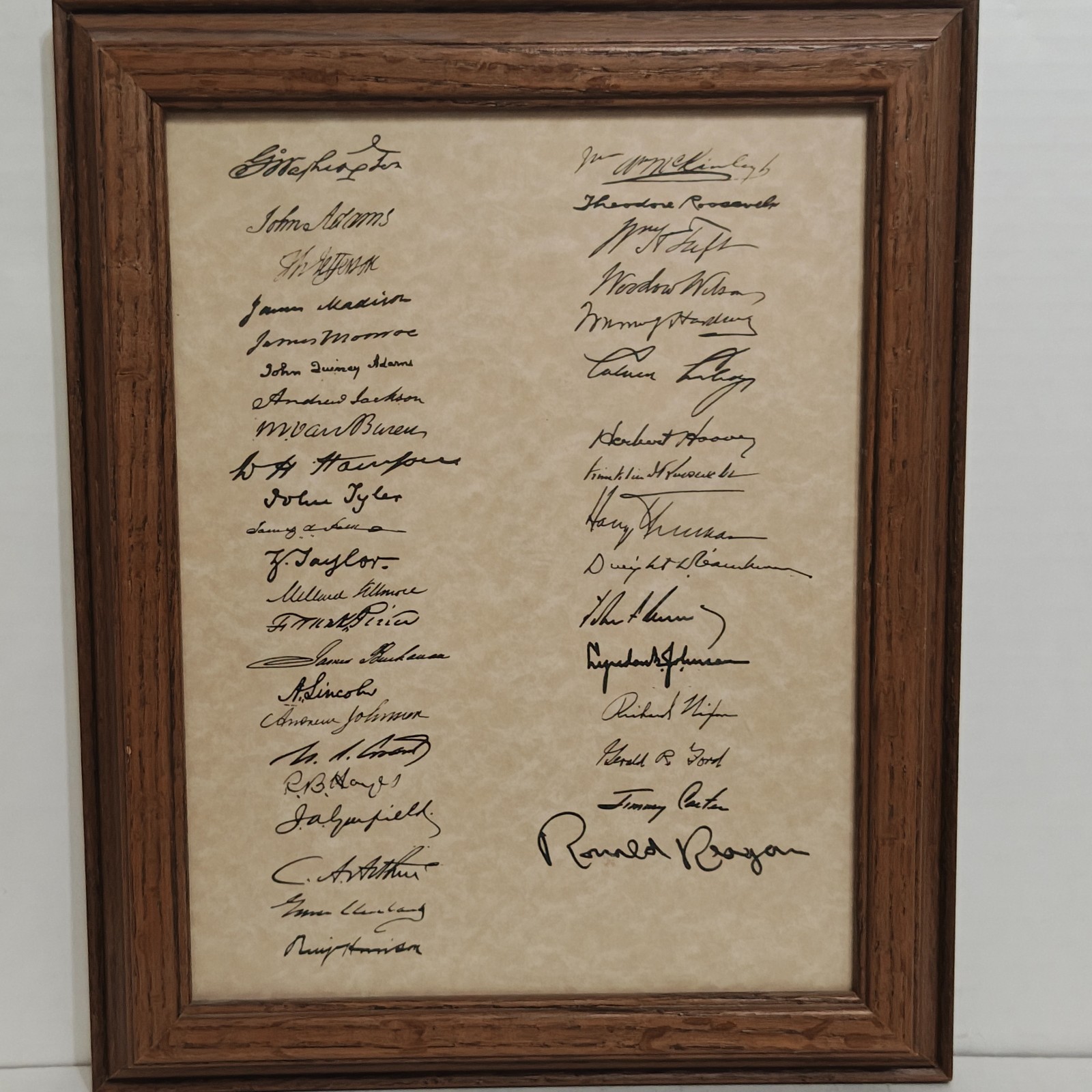 Vintage Framed 39 U.S. Presidents Facsimile Signature Print-Washington to Reagan